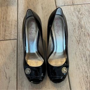 Lilly Pulitzer Patent Resort Chic Wedge 6.5 EUC